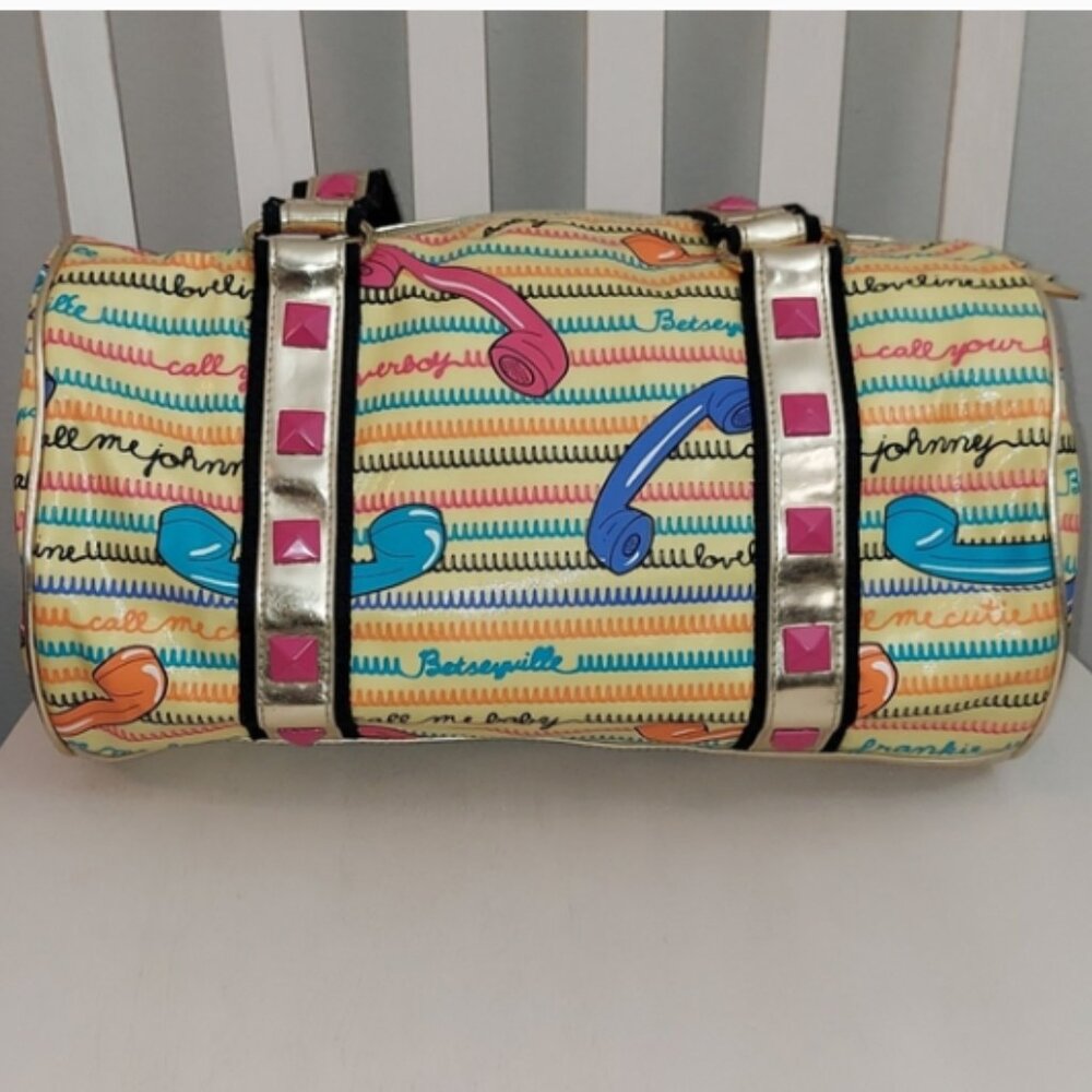 NWT  Betsey Johnson BETSEYVILLE CALL ME PHONE BARREL SATCHEL - Picture 4 of 11